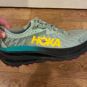 Challenger 7 Running Shoe (Women) size 6